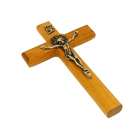 Crucifixo de mão ou porta São Bento madeira clara 12 cm  (Cruz da Libertação)
