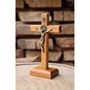 Crucifixo de Mesa São Bento Madeira Clara - Cruz da Libertação 12 cm