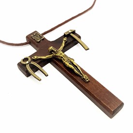 Crucifixo em Madeira de Nossa Senhora da Salette no Cordão 9 cm - Cruz Saletina