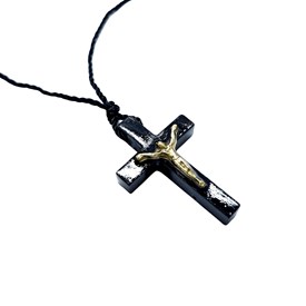 Crucifixo em Madeira no Cordão Fino 3,4 cm